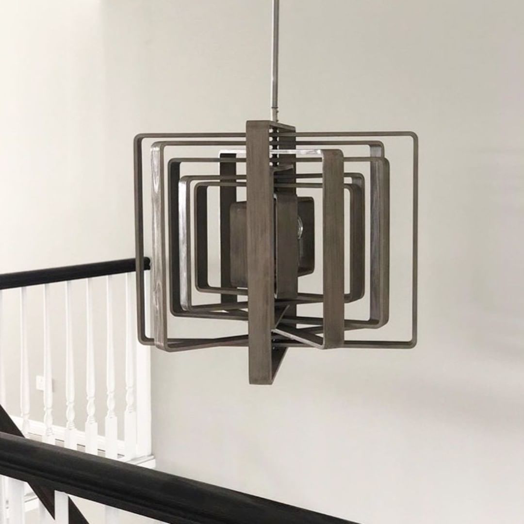 New England Pendant Light