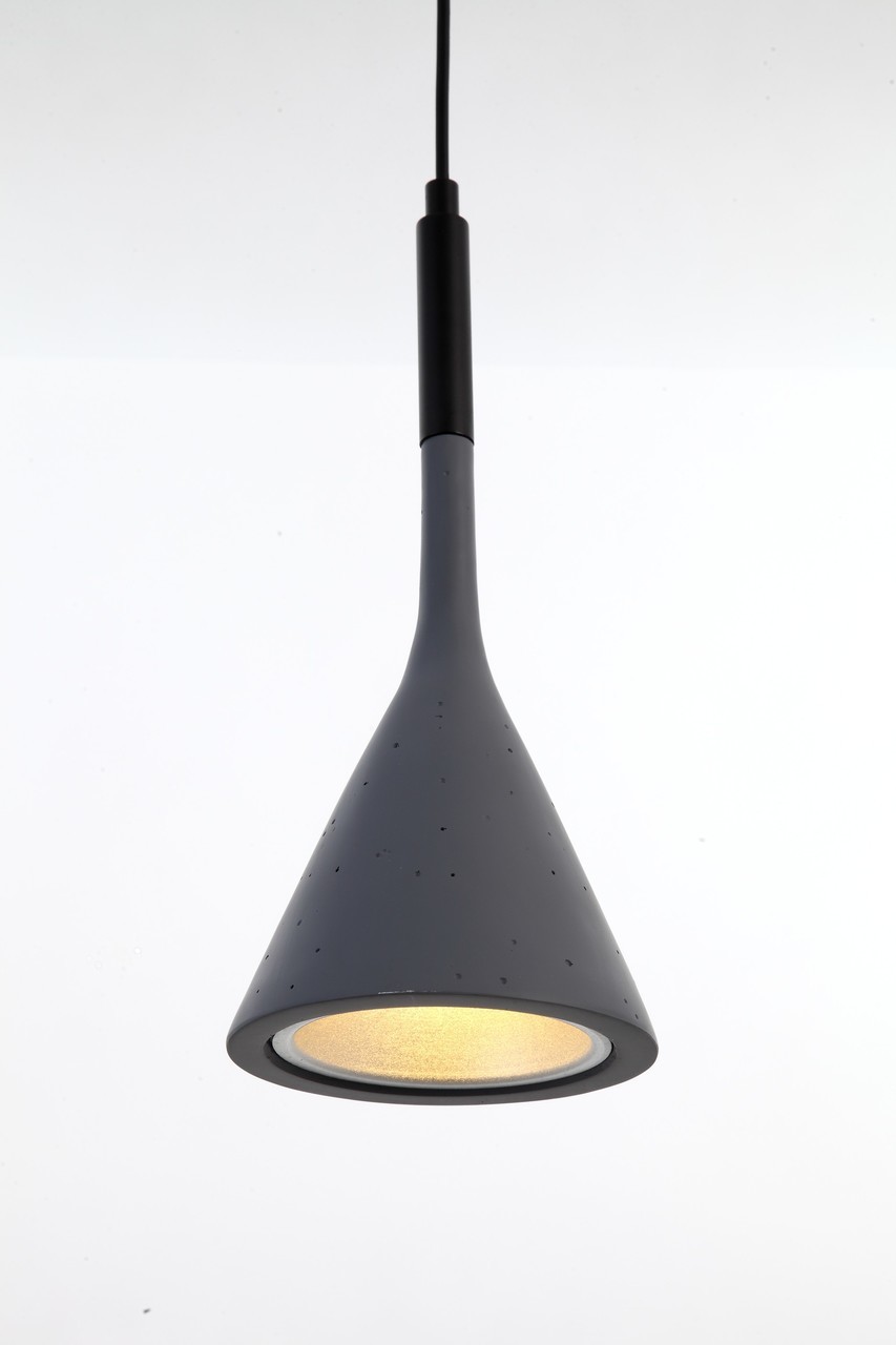 Replica Aplomb Pendant Light